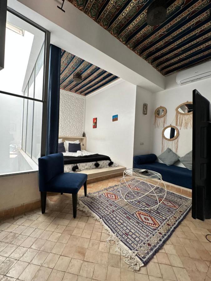 Riad 103 Medina Pool And Hammam Марракеш Экстерьер фото